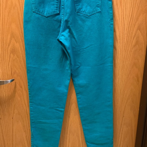 Express Jeans - Picture 2 of 4